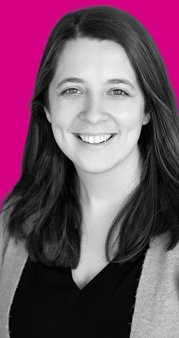 bw_Elizabeth Headshot_pink_361x680